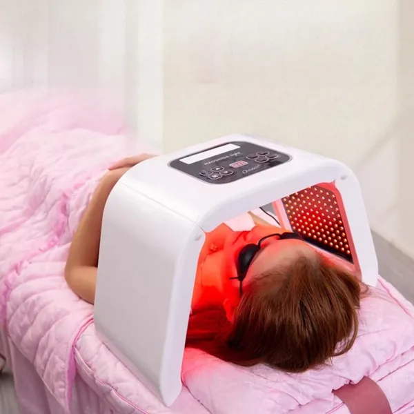 Foldable 7-colour LED face mask