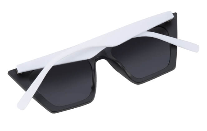 Glasseslit 100276 Cateyte Sunglasses black and white, Black frame, view 3