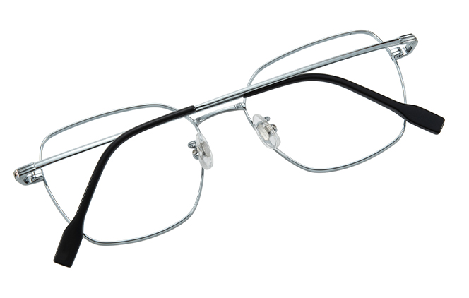 Glasseslit 100376 Geometric Titanium Eyeglasses C3, Silver frame, view 3
