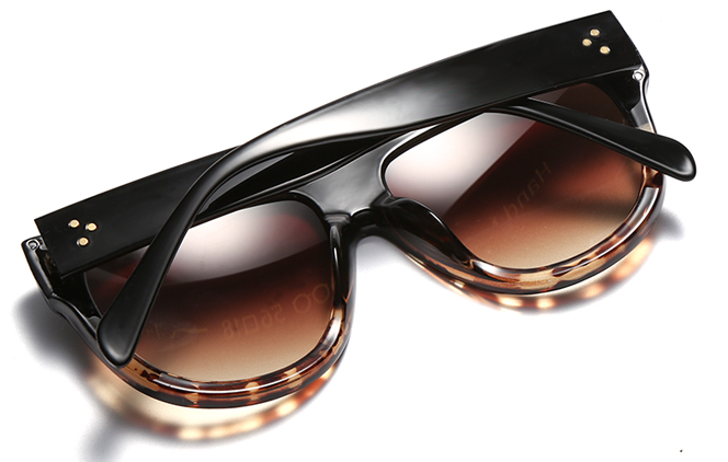 Glasseslit 400173 Oval Sunglasses C2, Tortoiseshell frame, view 3