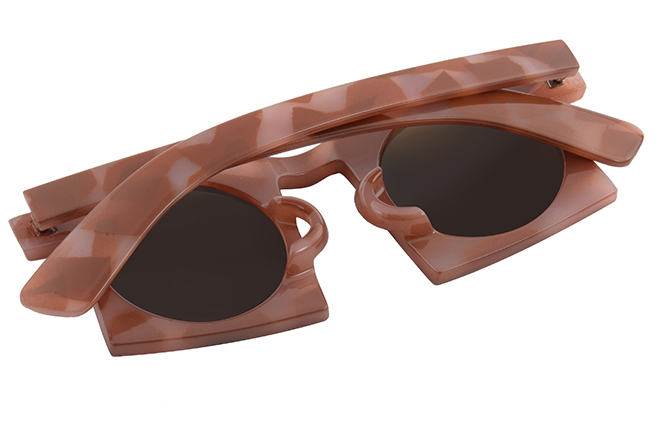 Glasseslit 400188 Geometric Sunglasses red, Red frame, view 3