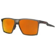 Oakley OO9482 FUTURITY SUN Polarized 948204, Grey frame, Prizm™ Ruby Red Mirror lenses, view 2