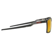 Oakley OO9482 FUTURITY SUN Polarized 948204, Grey frame, Prizm™ Ruby Red Mirror lenses, view 3