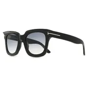 Tom Ford FT1115 LEIGH-02 01B, Gradient Smoke Grey lenses, view 2