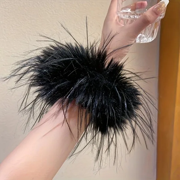Oversized Feather Scrunchie for Women, Plush Autumn And Winter Hair Accessory, High-End Ponytail…