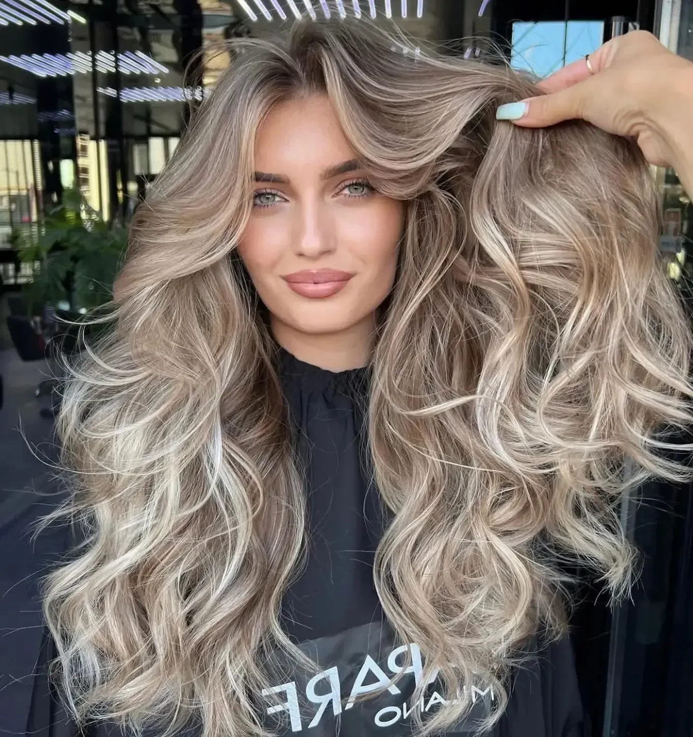 Highlight Ash Blonde Human Hair Wig Body Wave 13X4 Hd Lace Frontal Wig HD Transparent Lace Front Human Hair 30 Inch Wear And Go Synthetic for Wemon