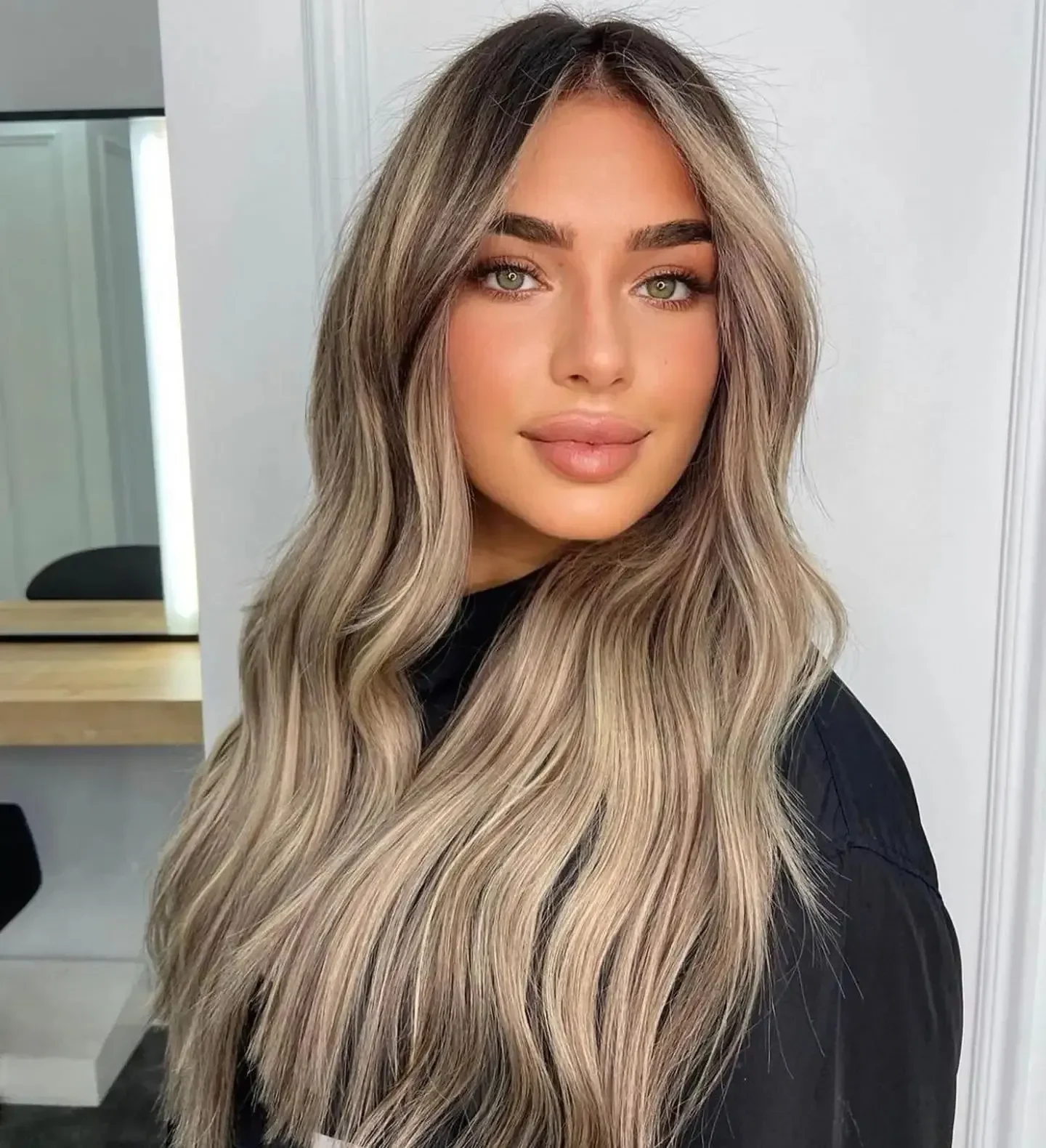 Highlight Ash Blonde Human Hair Wig Body Wave 13X4 Hd Lace Frontal Wig HD Transparent Lace Front Human Hair 30 Inch Wear And Go Synthetic for Wemon, view 2