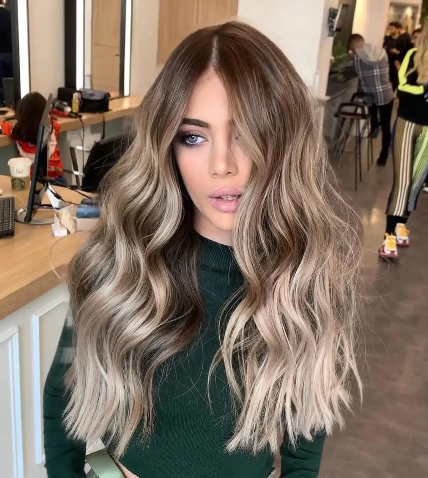 Highlight Ash Blonde Human Hair Wig Body Wave 13X4 Hd Lace Frontal Wig HD Transparent Lace Front Human Hair 30 Inch Wear And Go Synthetic for Wemon, view 3